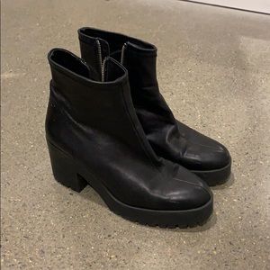 Zara chunky booties black leather